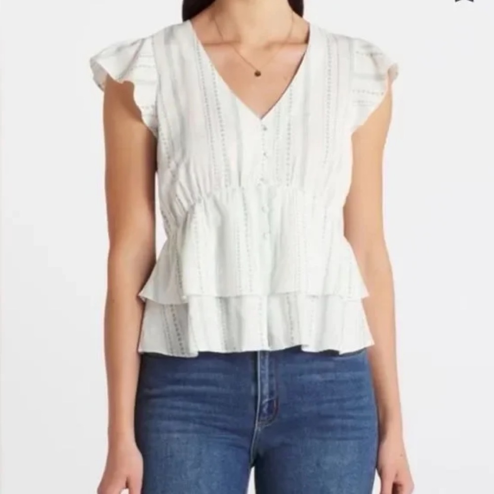 Flag and Anthem Regan Flutter Sleeve Tiered Blouse White/Green L Stitch Fix NWT